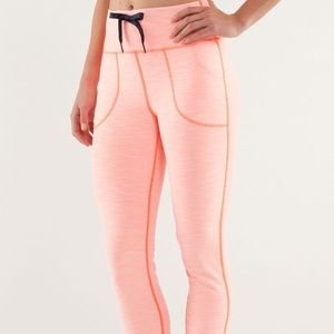 Lululemon skinny will pant coral Color size 8